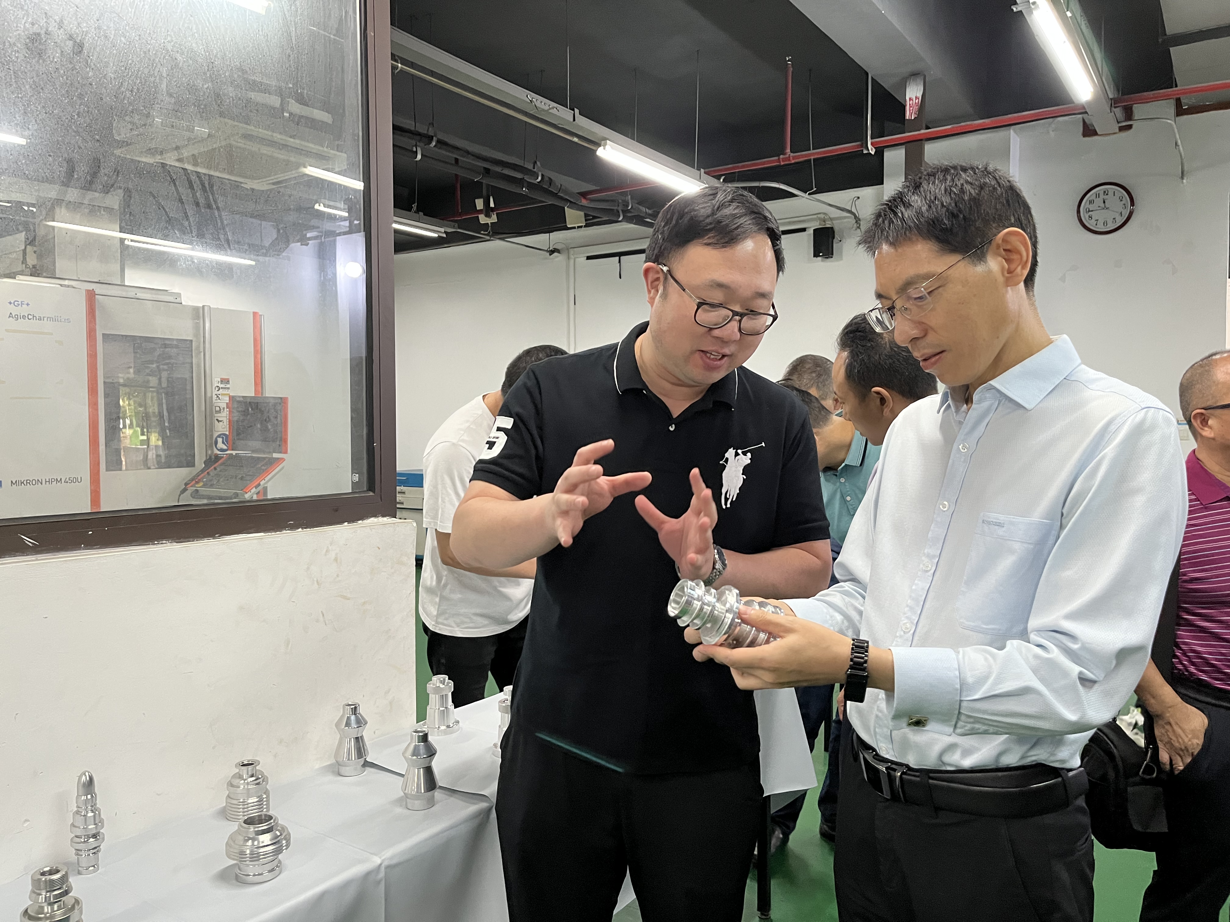 考察杭州轻工技师学院